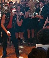 Take_Me_Home_Tonight_2011_1080p__05077.jpg