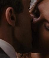 Take_Me_Home_Tonight_2011_1080p__09362.jpg