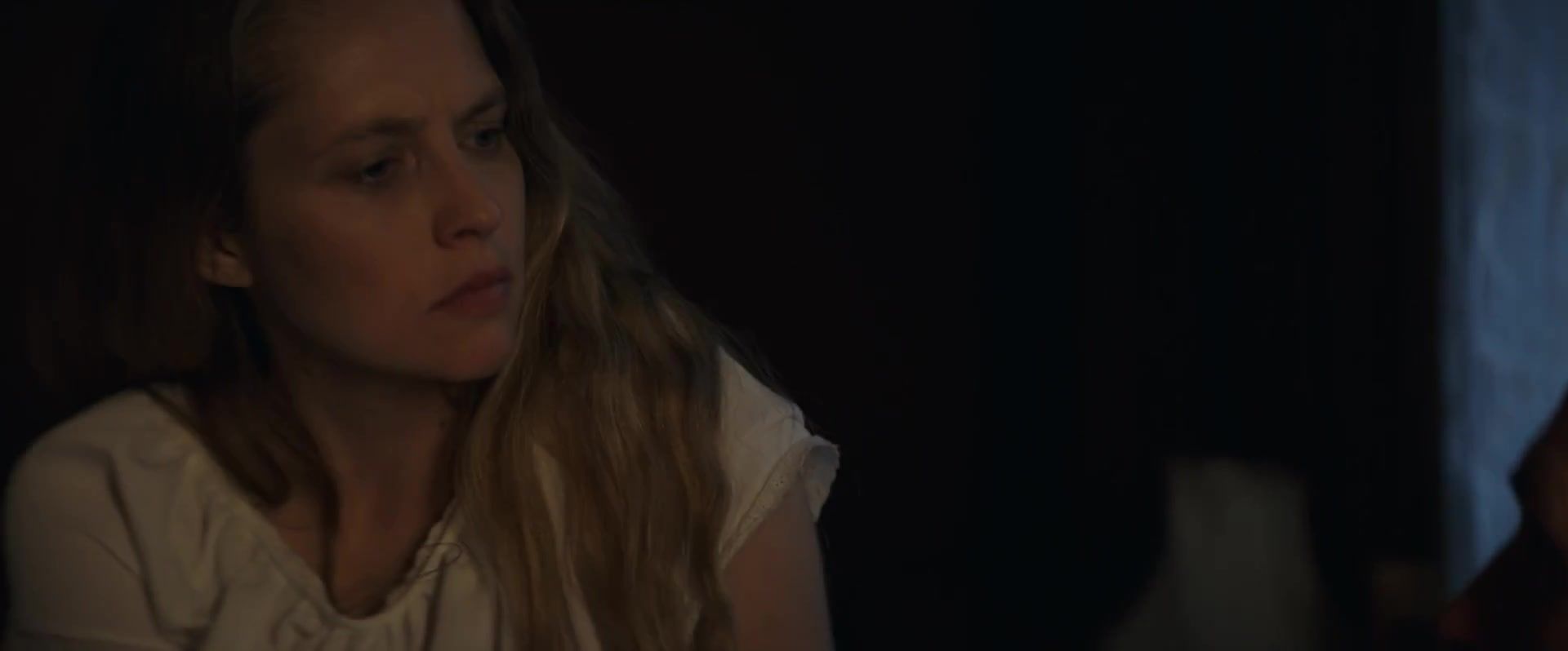 adoringteresap_thetwins_caps_0802.jpg adoringteresap_thetwins_caps_0802.jpg