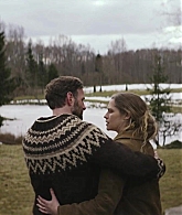 adoringteresap_thetwins_caps_0119.jpg