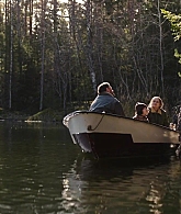 adoringteresap_thetwins_caps_0489.jpg