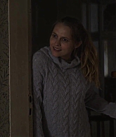 adoringteresap_thetwins_caps_0521.jpg