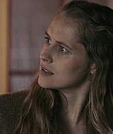 adoringteresap_thetwins_caps_0557.jpg