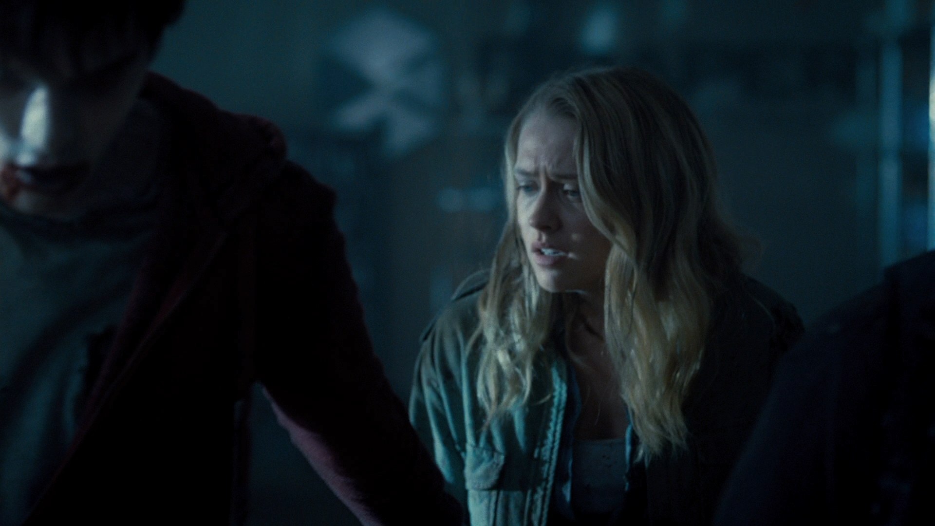 adoringteresap_warmbodies_caps_0068.jpg