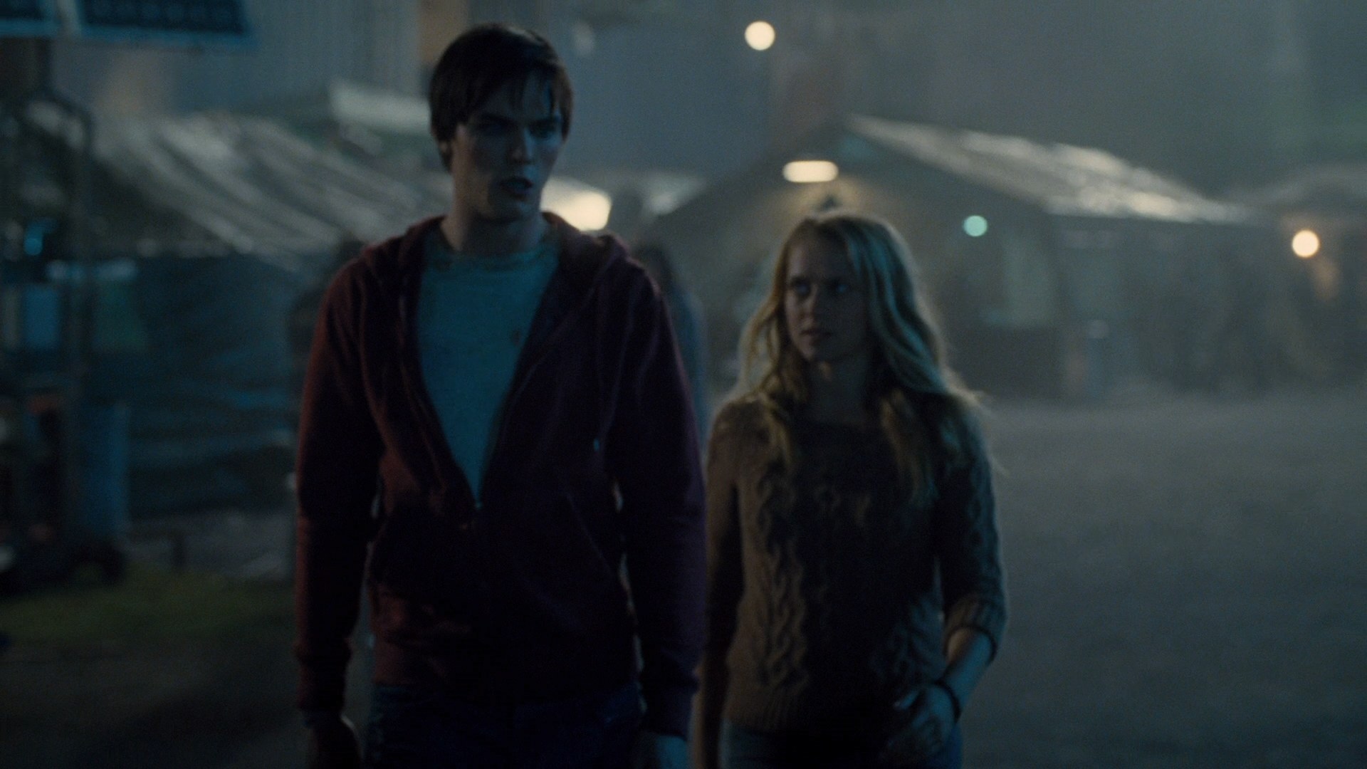 adoringteresap_warmbodies_caps_0399.jpg adoringteresap_warmbodies_caps_0399.jpg