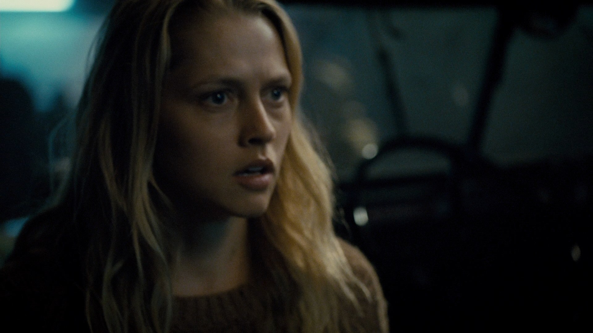 adoringteresap_warmbodies_caps_0441.jpg