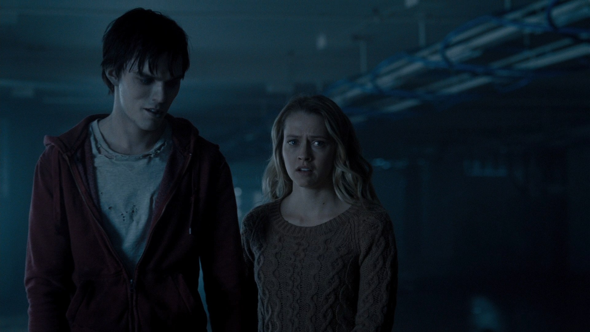 adoringteresap_warmbodies_caps_0471.jpg