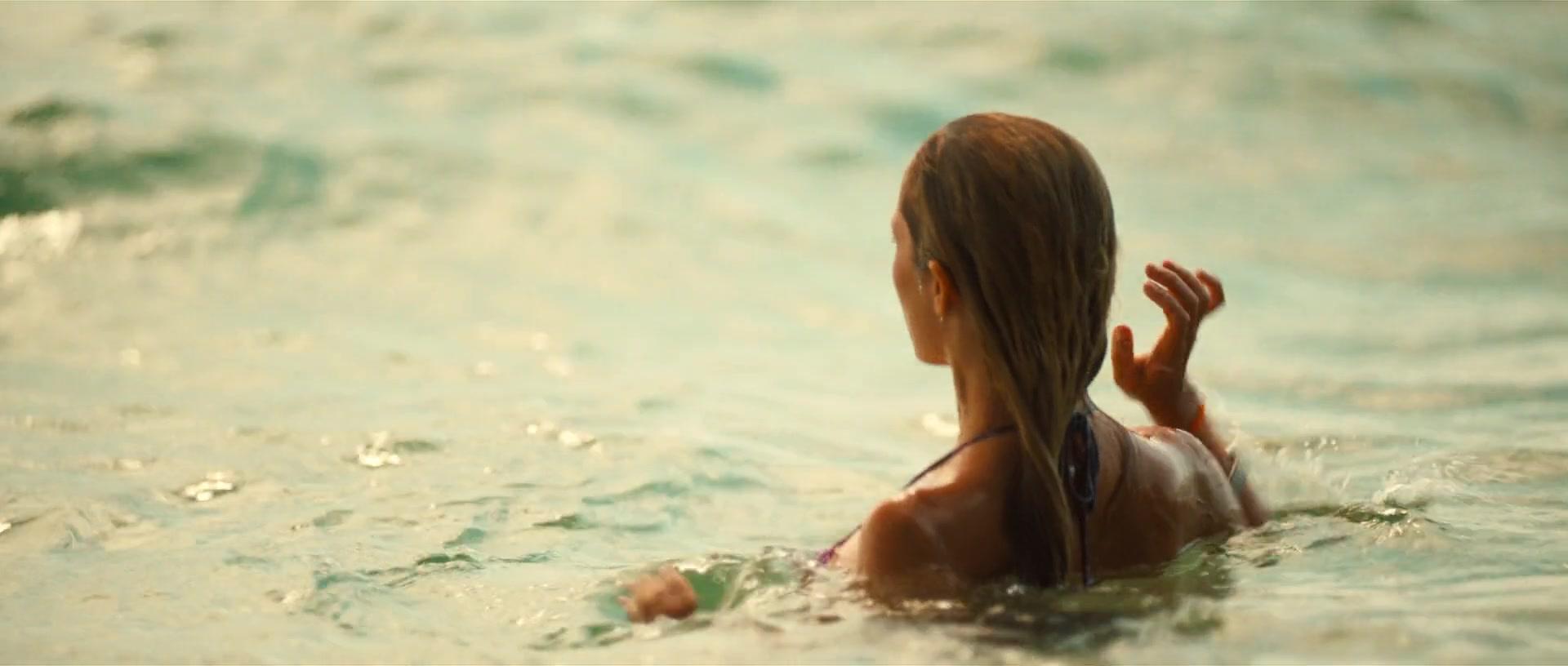 Wish_You_Were_Here_2012_1080p_ATP_05626.jpg Wish_You_Were_Here_2012_1080p_ATP_05626.jpg