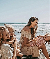 adoringteresap_lovewell_shoot5_02.jpg