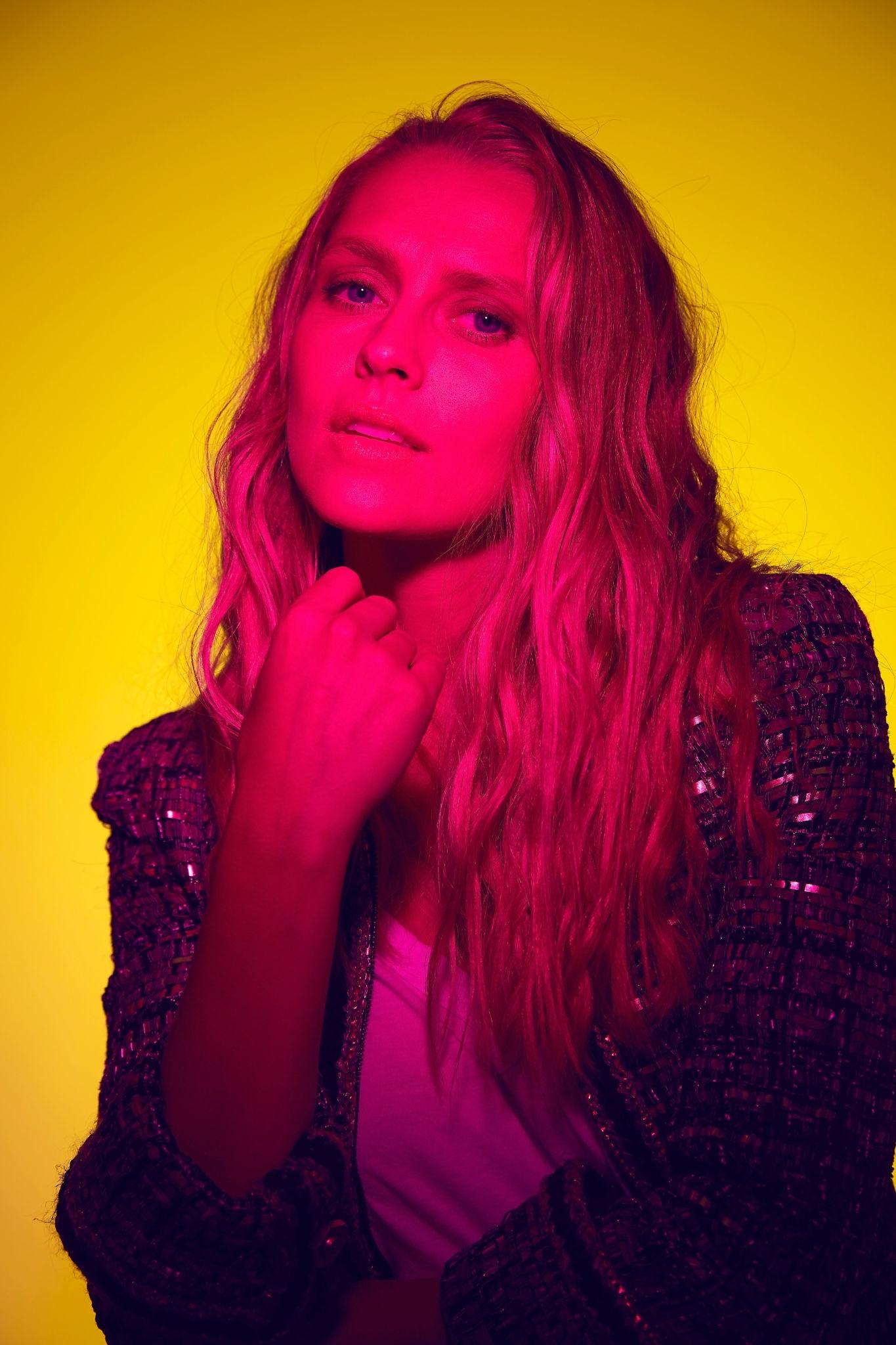 PizzaHutt_Portraits_Set001_ComicCon_2018_28229.jpg
