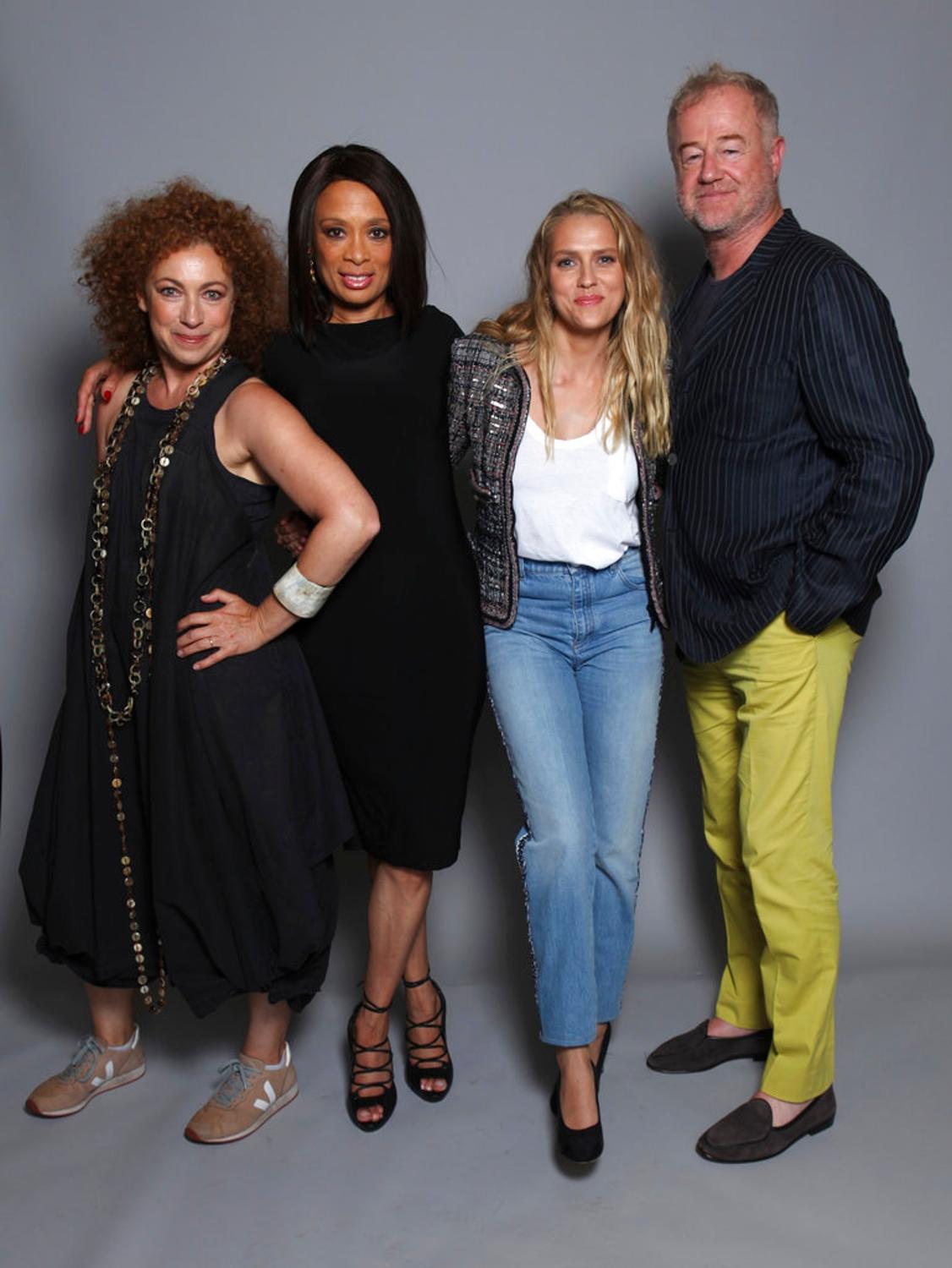 PizzaHutt_Portraits_Set004_ComicCon_2018_28429.jpg PizzaHutt_Portraits_Set004_ComicCon_2018_28429.jpg
