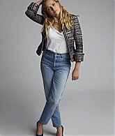 PizzaHutt_Portraits_Set003_ComicCon_2018_281529.jpg