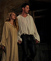 adoringteresap_TDOW_2x01_1-1.jpg