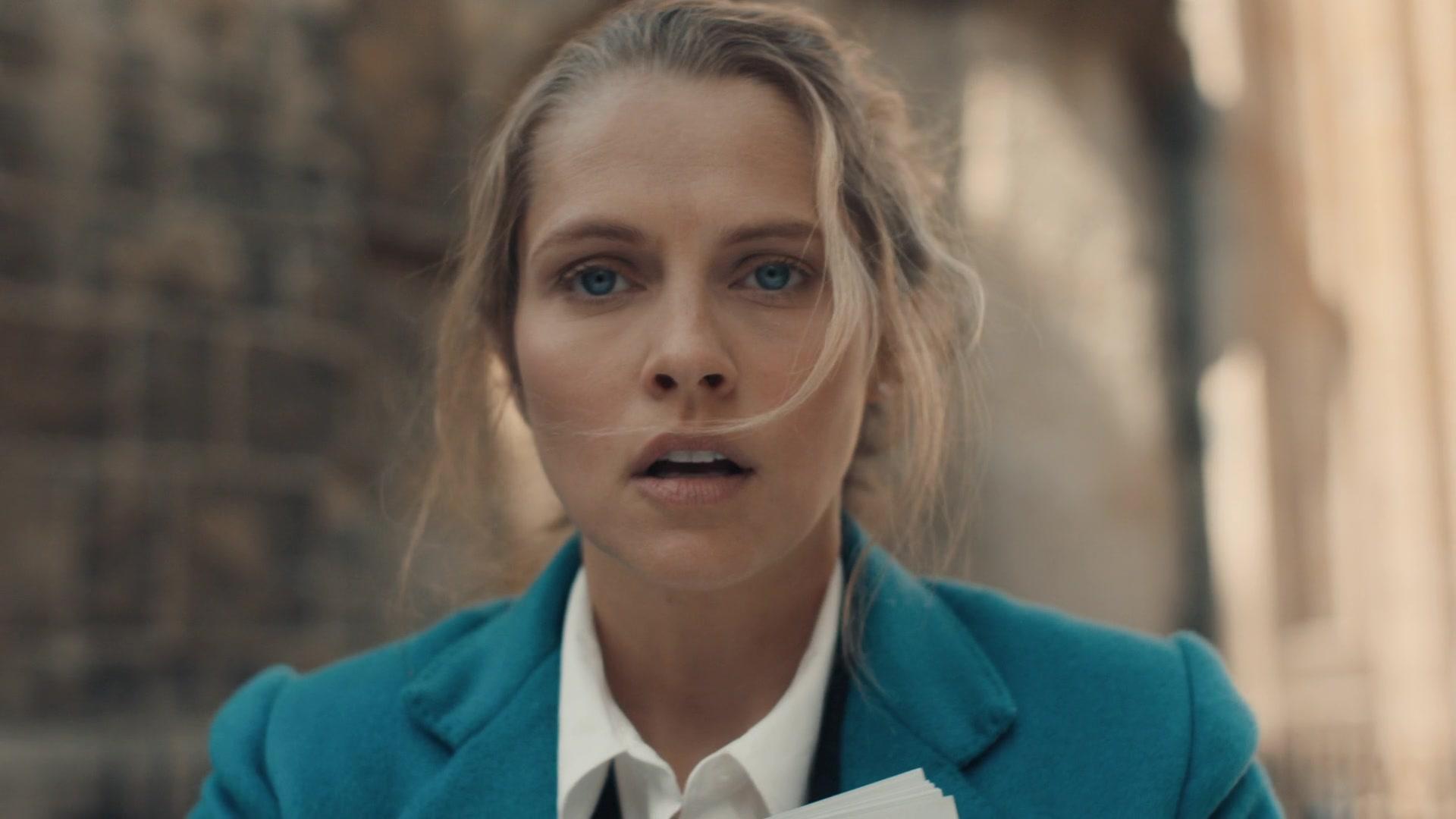 A_Discovery_of_Witches_S01E01_1080p_ATP_0482.jpg