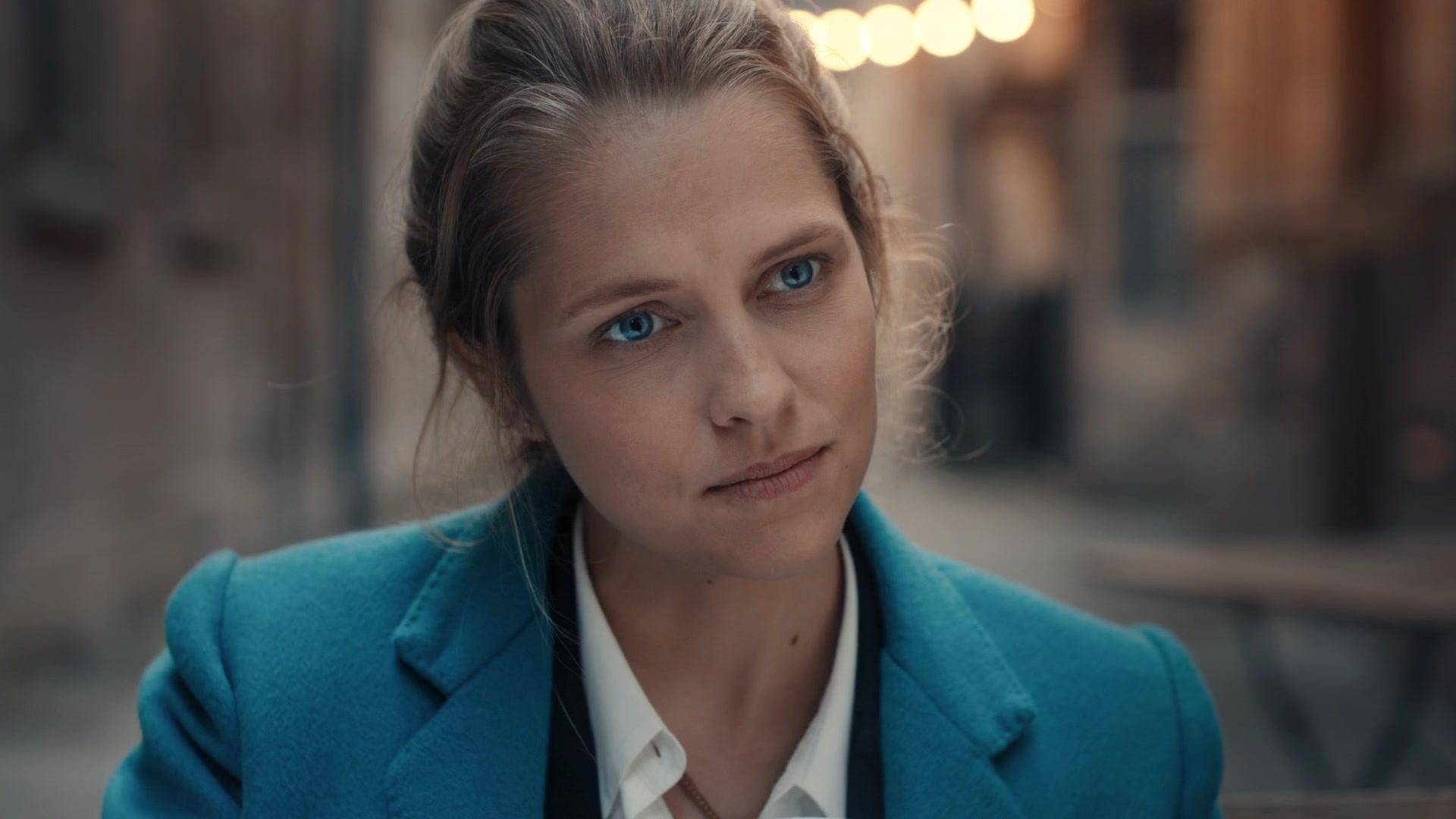 A_Discovery_of_Witches_S01E01_1080p_ATP_0797.jpg