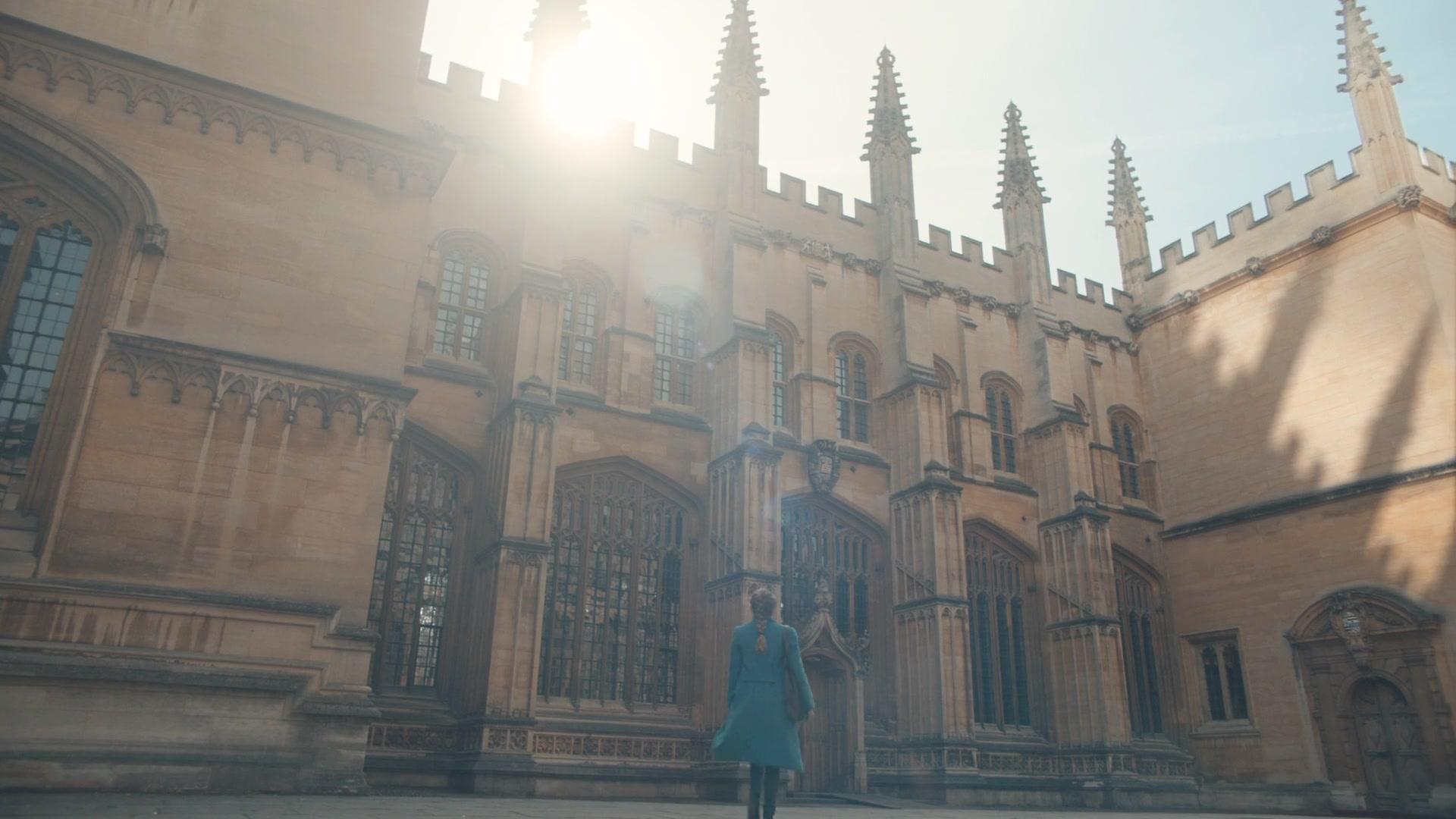A_Discovery_of_Witches_S01E01_1080p_ATP_1043.jpg