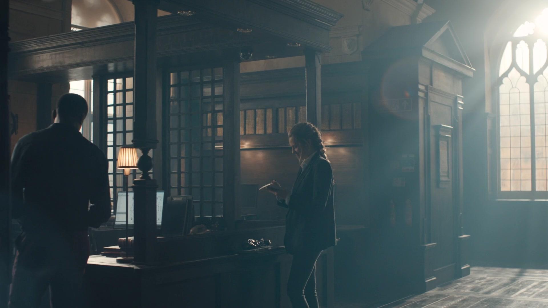 A_Discovery_of_Witches_S01E01_1080p_ATP_1048.jpg A_Discovery_of_Witches_S01E01_1080p_ATP_1048.jpg