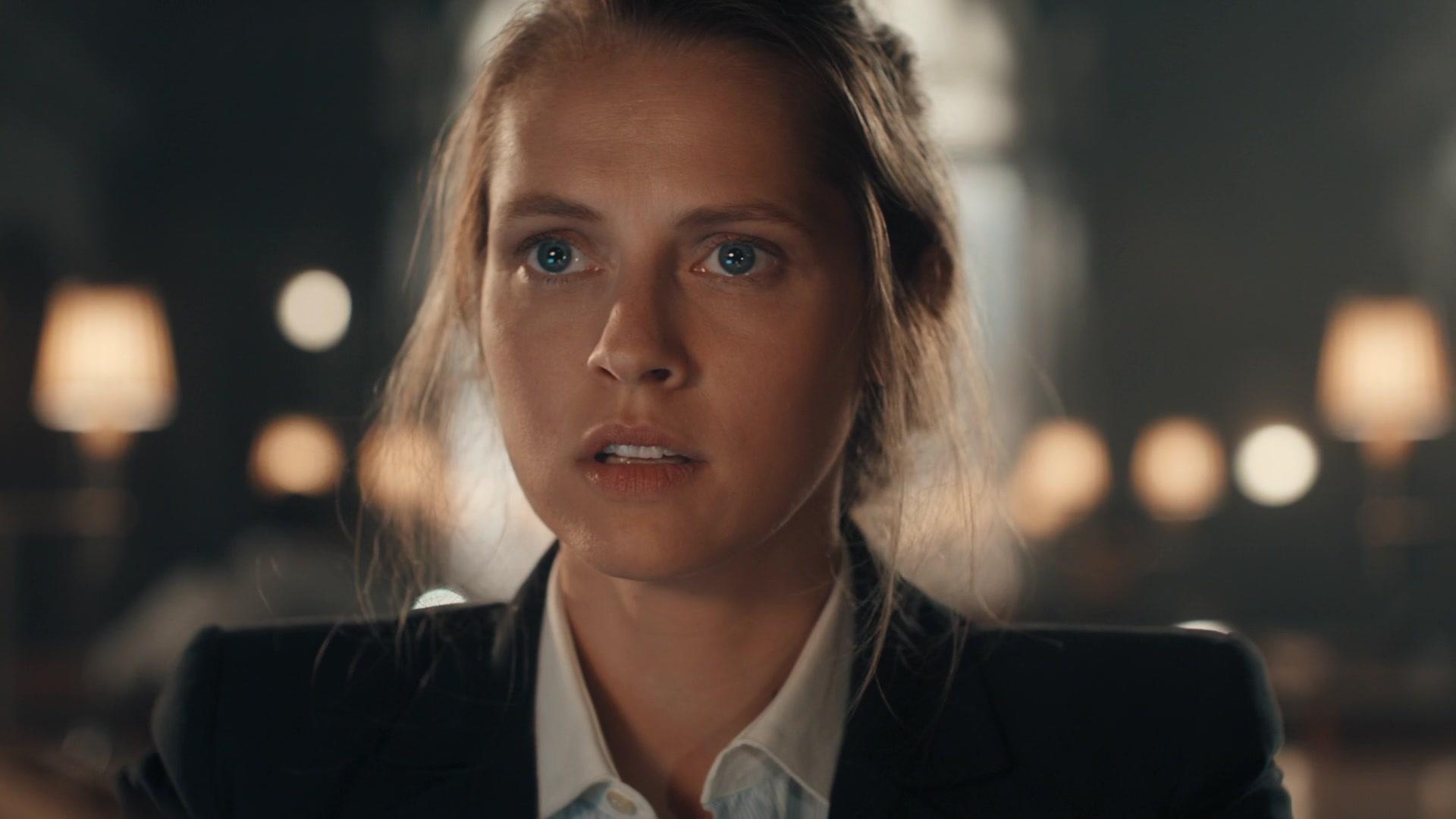 A_Discovery_of_Witches_S01E01_1080p_ATP_1326.jpg