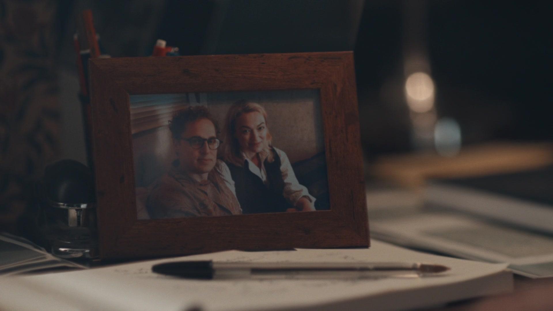 A_Discovery_of_Witches_S01E01_1080p_ATP_2555.jpg A_Discovery_of_Witches_S01E01_1080p_ATP_2555.jpg