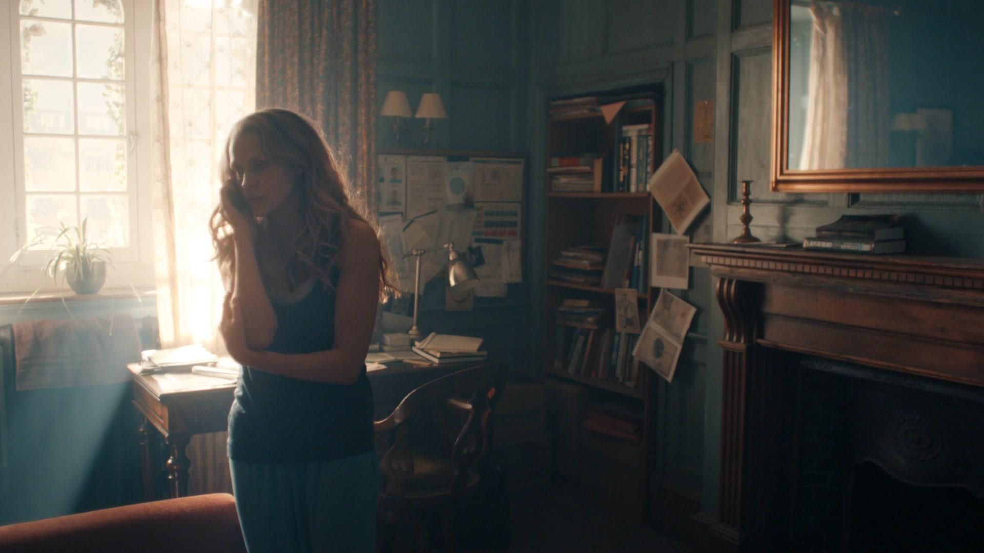 A_Discovery_of_Witches_S01E01_1080p_ATP_2765.jpg