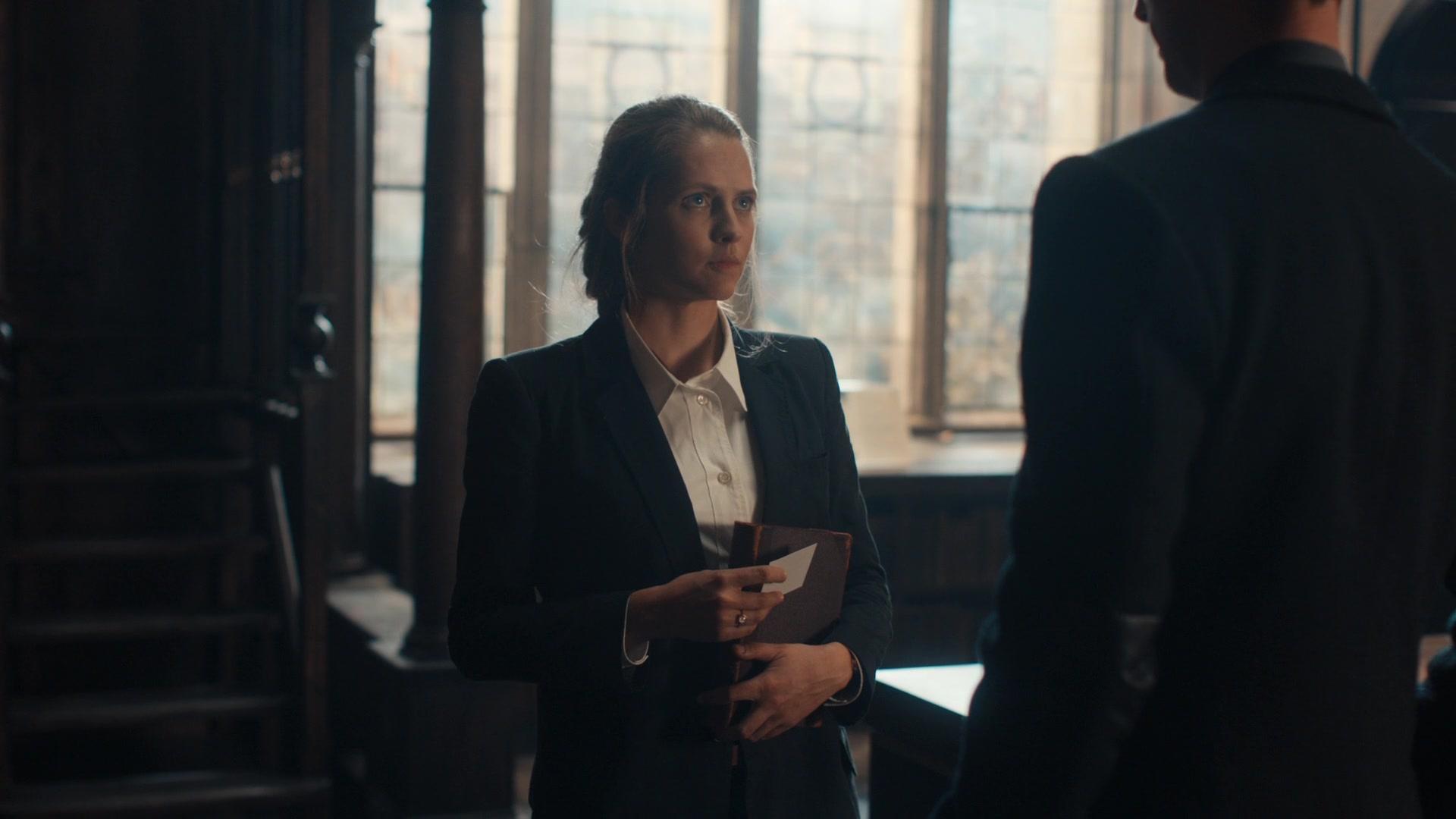 A_Discovery_of_Witches_S01E01_1080p_ATP_3755.jpg A_Discovery_of_Witches_S01E01_1080p_ATP_3755.jpg