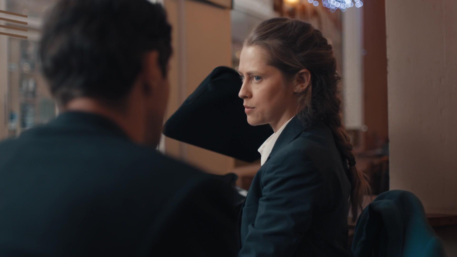 A_Discovery_of_Witches_S01E01_1080p_ATP_4288.jpg