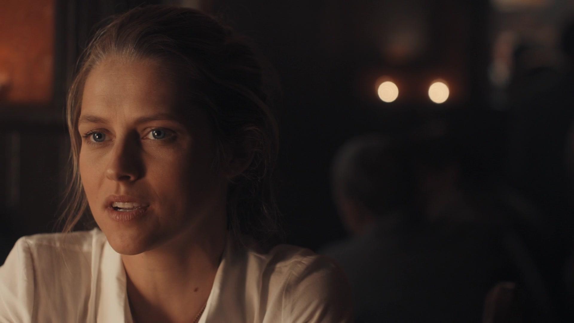 A_Discovery_of_Witches_S01E01_1080p_ATP_4667.jpg A_Discovery_of_Witches_S01E01_1080p_ATP_4667.jpg