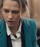 A_Discovery_of_Witches_S01E01_1080p_ATP_0447.jpg