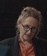 A_Discovery_of_Witches_S01E01_1080p_ATP_0690.jpg