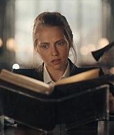 A_Discovery_of_Witches_S01E01_1080p_ATP_1393.jpg