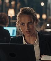 A_Discovery_of_Witches_S01E01_1080p_ATP_5334.jpg