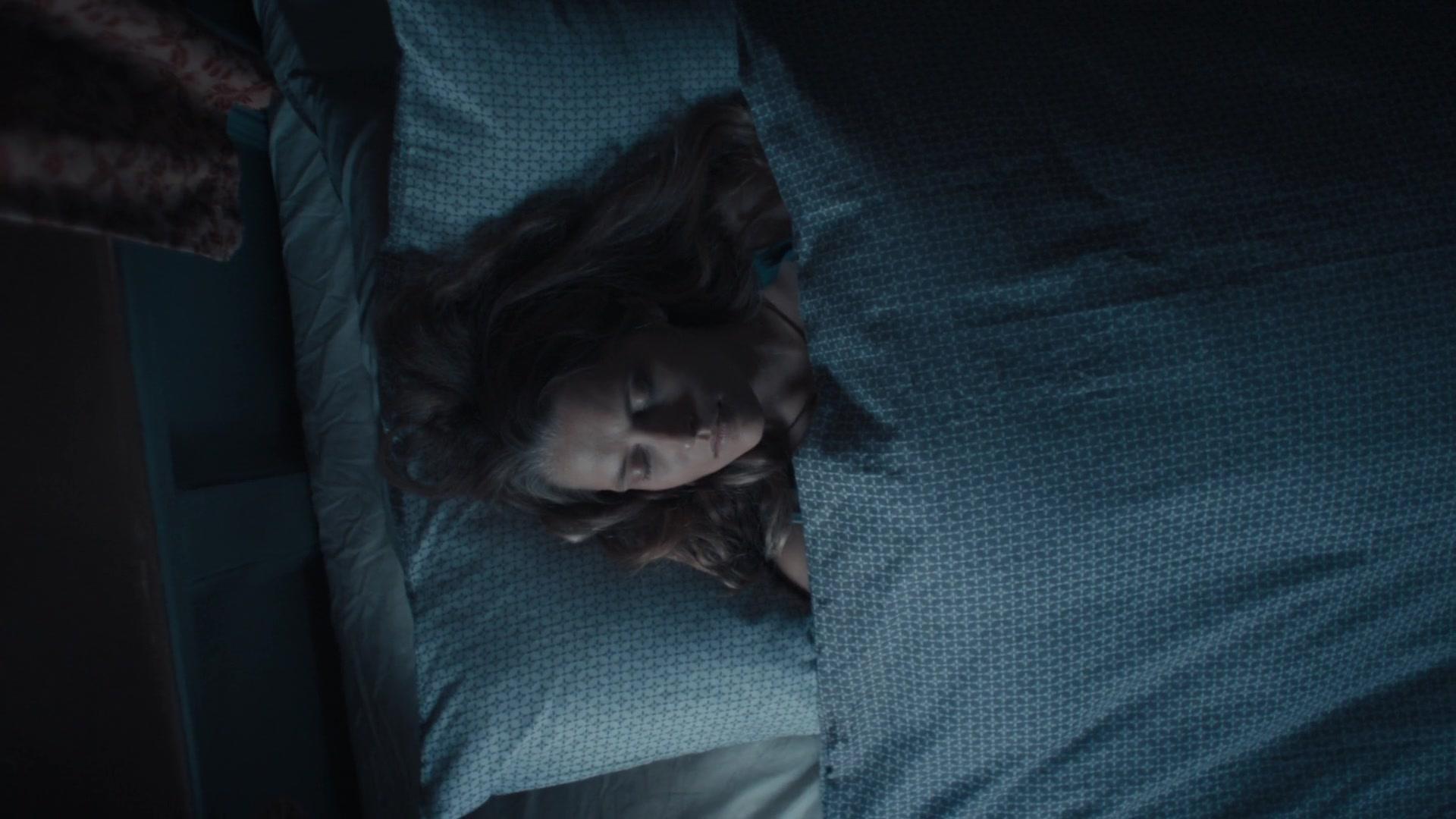 A_Discovery_of_Witches_S01E02_1080p_ATP_0699.jpg
