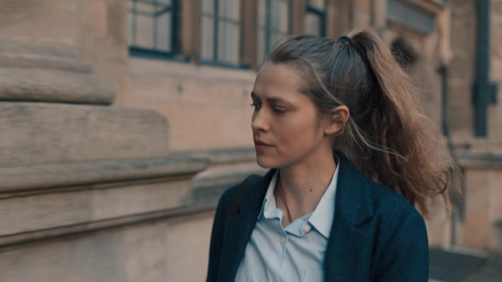 A_Discovery_of_Witches_S01E02_1080p_ATP_0898.jpg