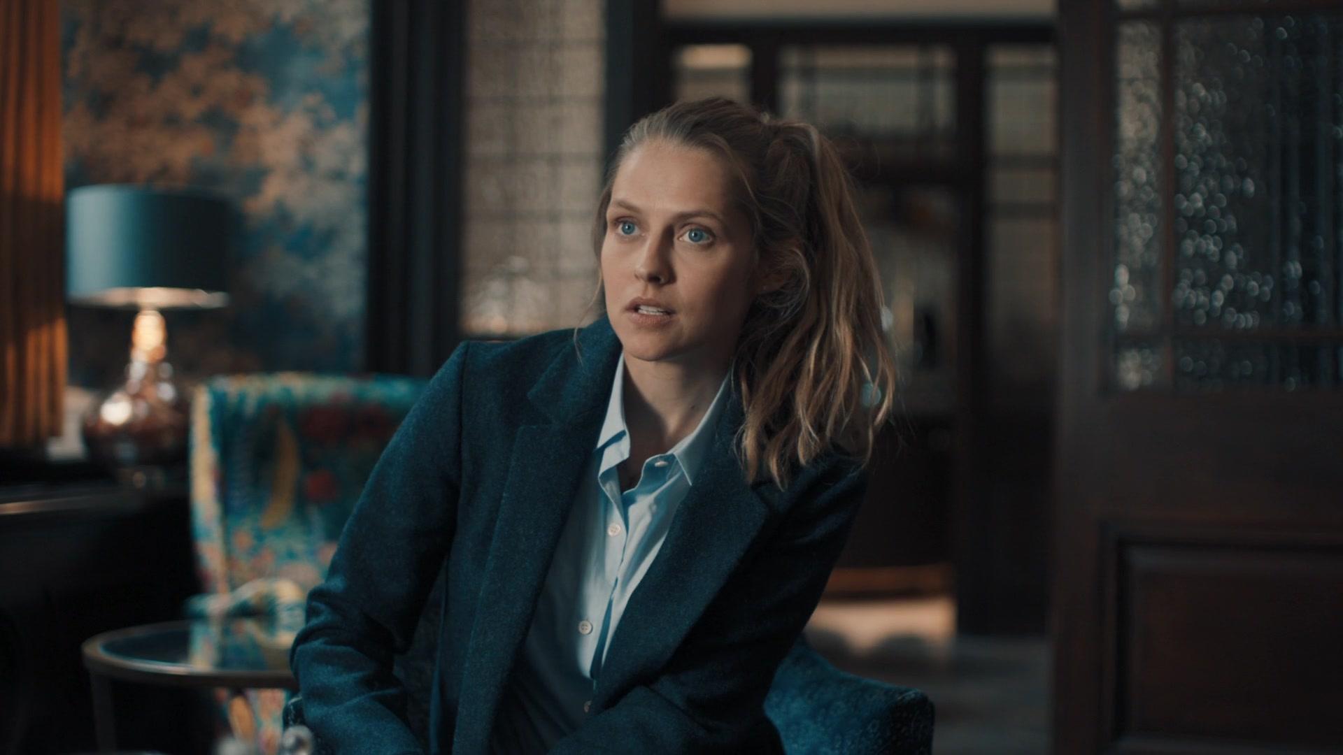 A_Discovery_of_Witches_S01E02_1080p_ATP_2024.jpg