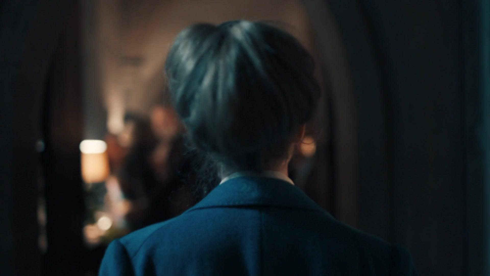 A_Discovery_of_Witches_S01E02_1080p_ATP_3813.jpg