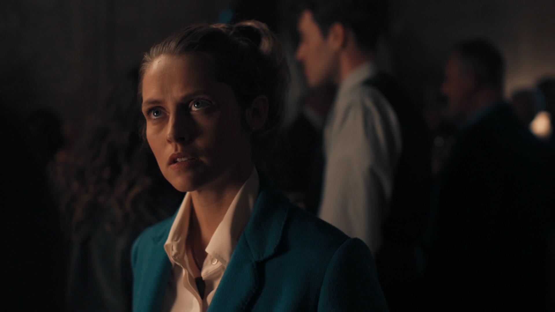 A_Discovery_of_Witches_S01E02_1080p_ATP_3982.jpg