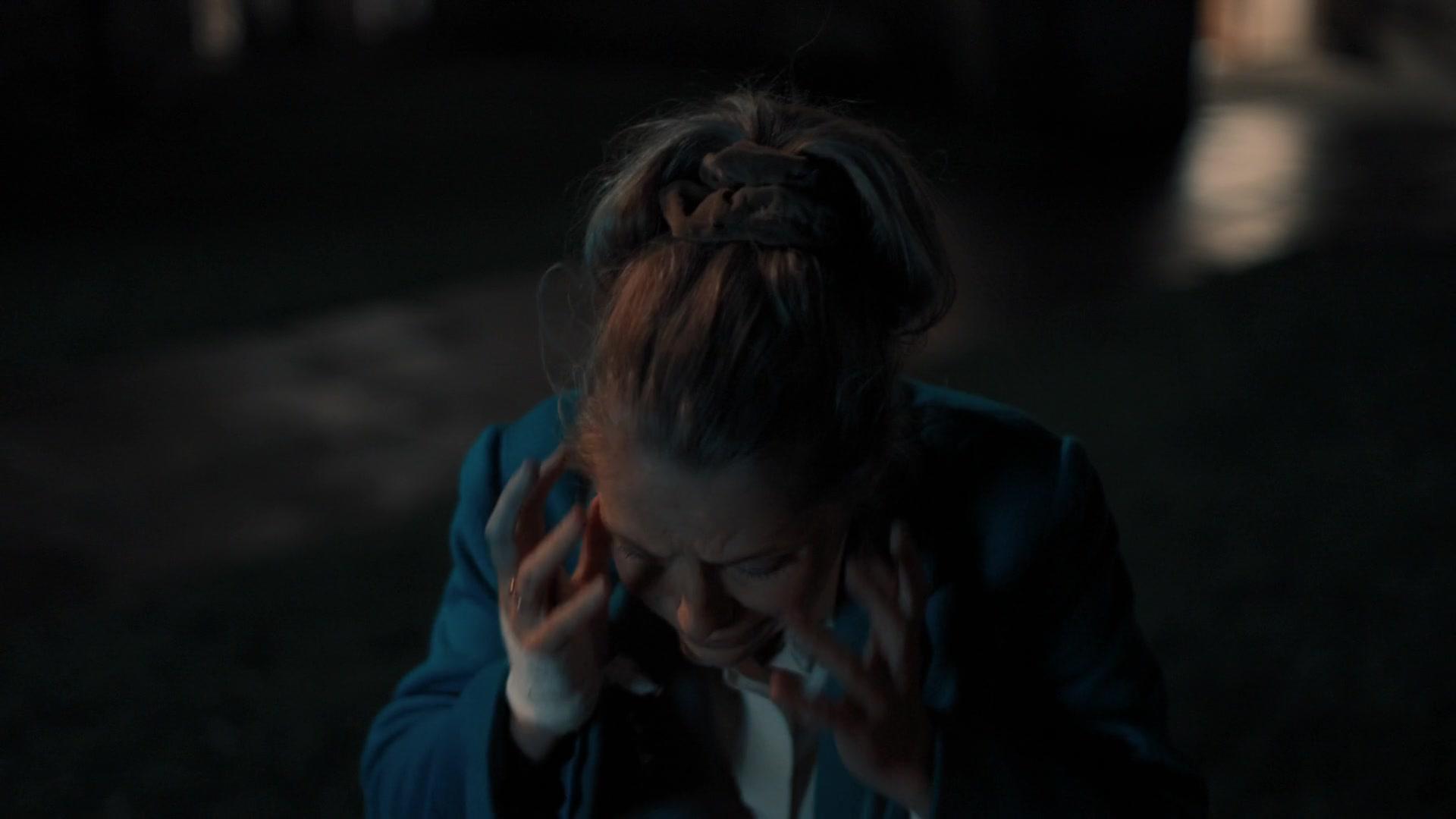 A_Discovery_of_Witches_S01E02_1080p_ATP_4182.jpg
