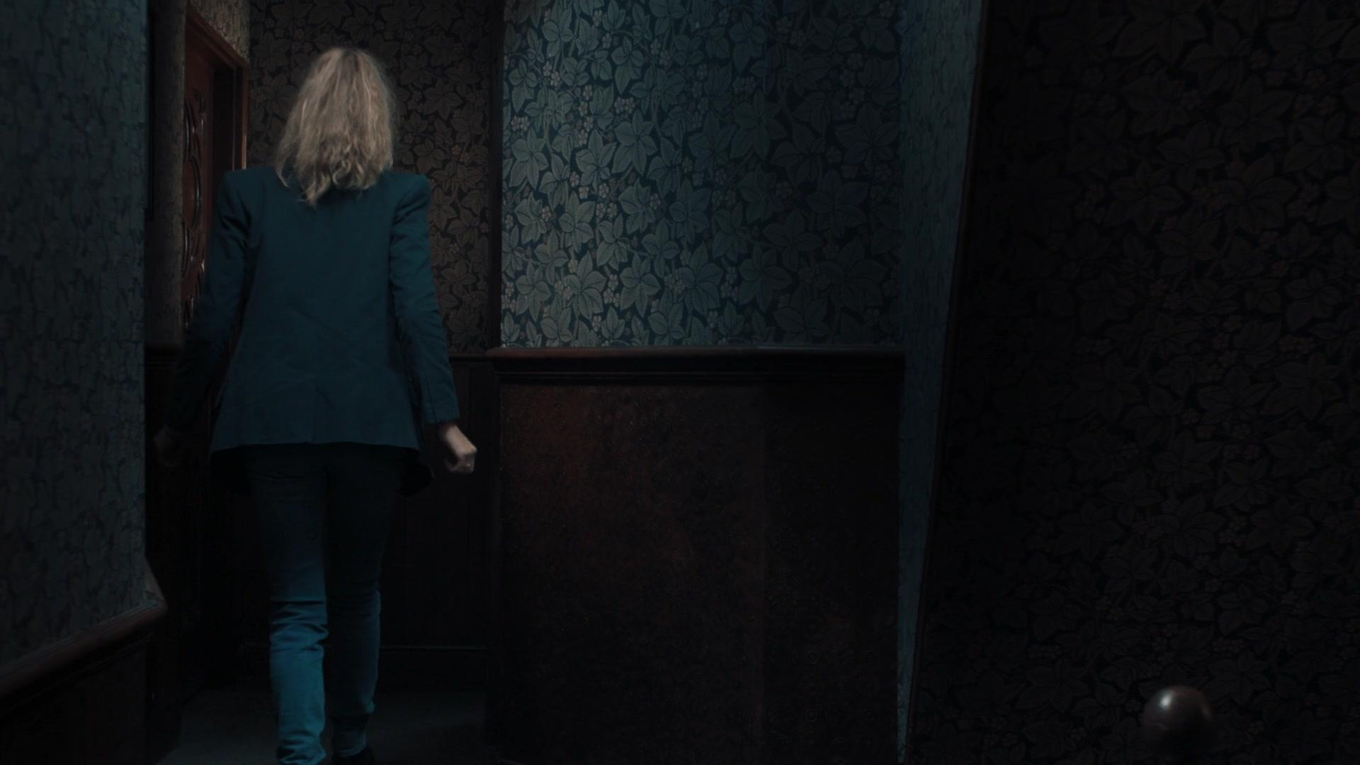 A_Discovery_of_Witches_S01E02_1080p_ATP_4669.jpg