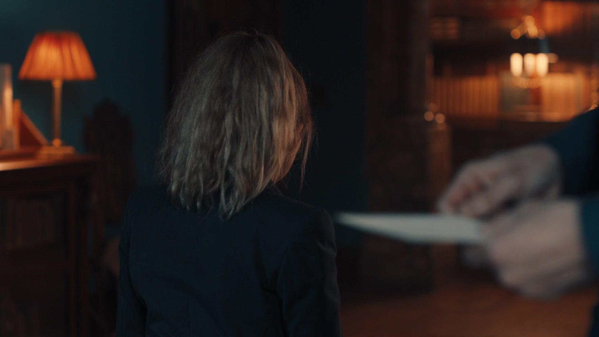 A_Discovery_of_Witches_S01E02_1080p_ATP_4891.jpg A_Discovery_of_Witches_S01E02_1080p_ATP_4891.jpg