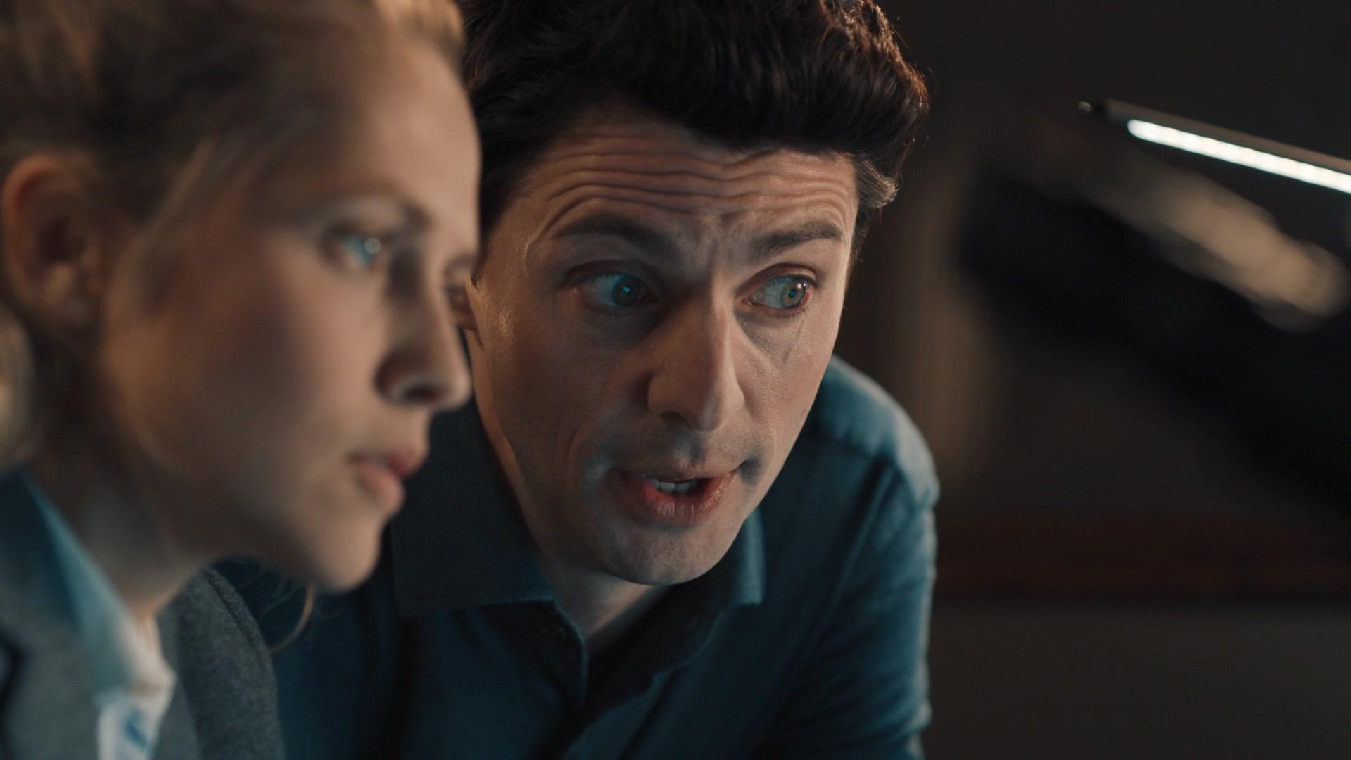 A_Discovery_of_Witches_S01E02_1080p_ATP_5648.jpg A_Discovery_of_Witches_S01E02_1080p_ATP_5648.jpg
