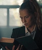 A_Discovery_of_Witches_S01E02_1080p_ATP_5051.jpg