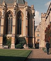 A_Discovery_of_Witches_S01E02_1080p_ATP_6237.jpg