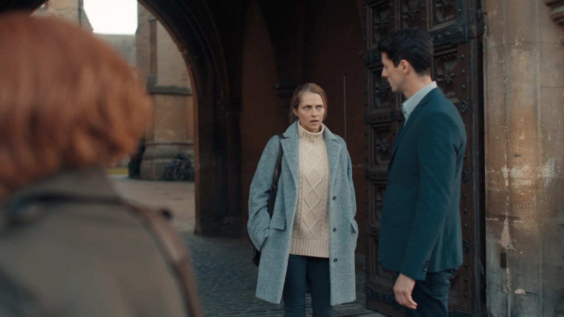 A_Discovery_of_Witches_S01E03_1080p_ATP_0213.jpg