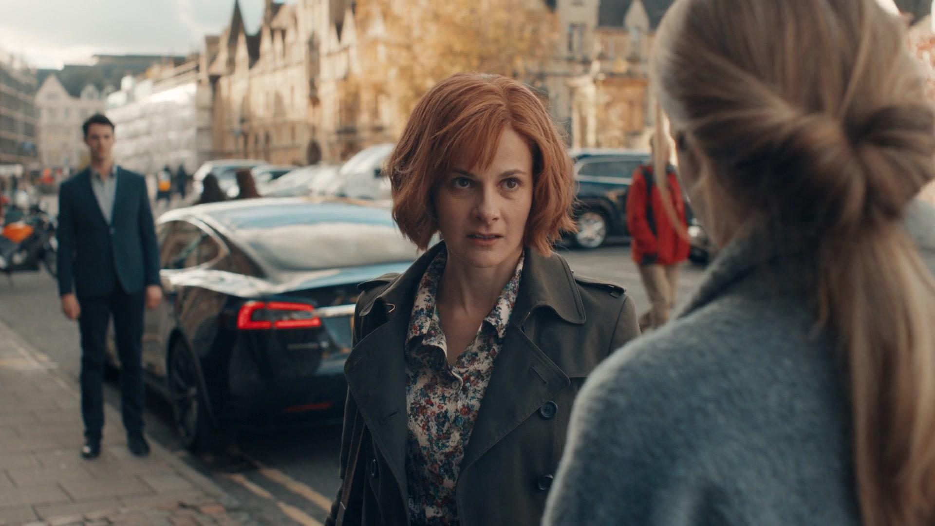 A_Discovery_of_Witches_S01E03_1080p_ATP_0328.jpg