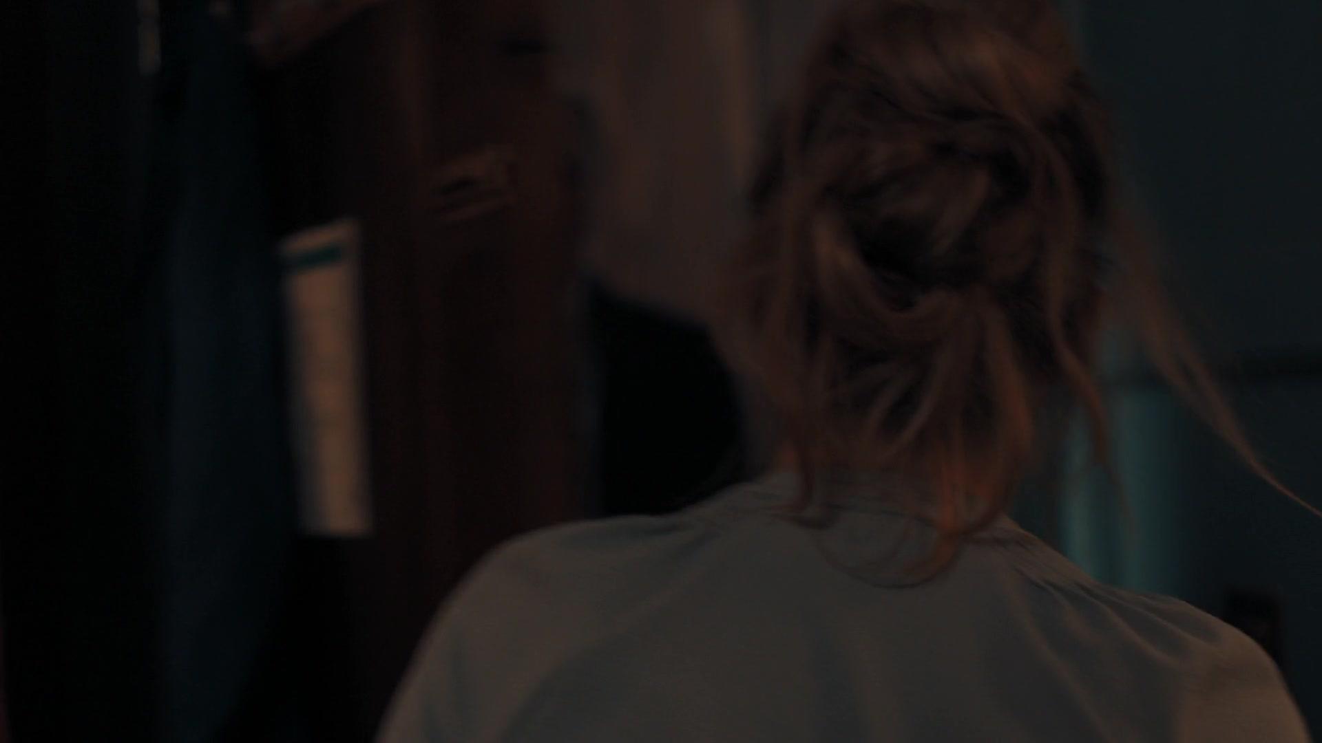 A_Discovery_of_Witches_S01E03_1080p_ATP_3559.jpg A_Discovery_of_Witches_S01E03_1080p_ATP_3559.jpg