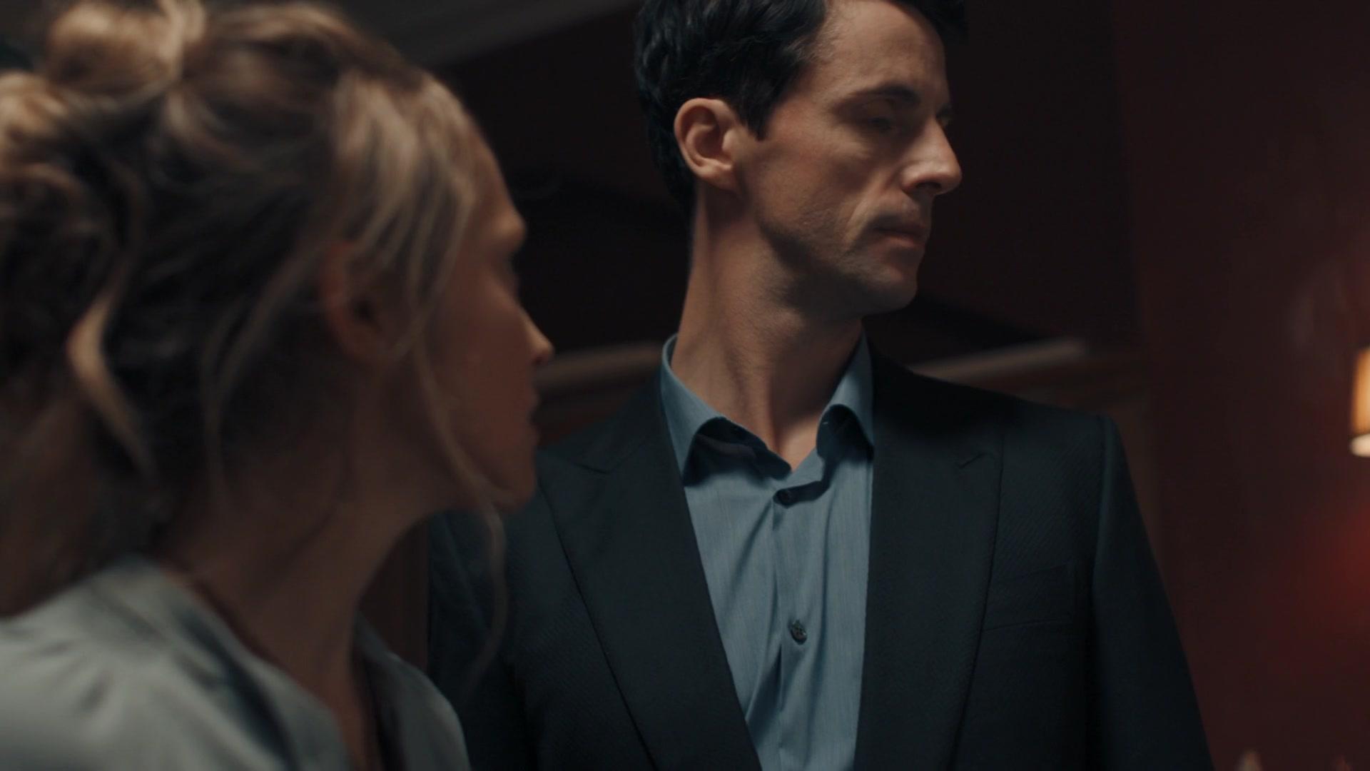 A_Discovery_of_Witches_S01E03_1080p_ATP_3675.jpg