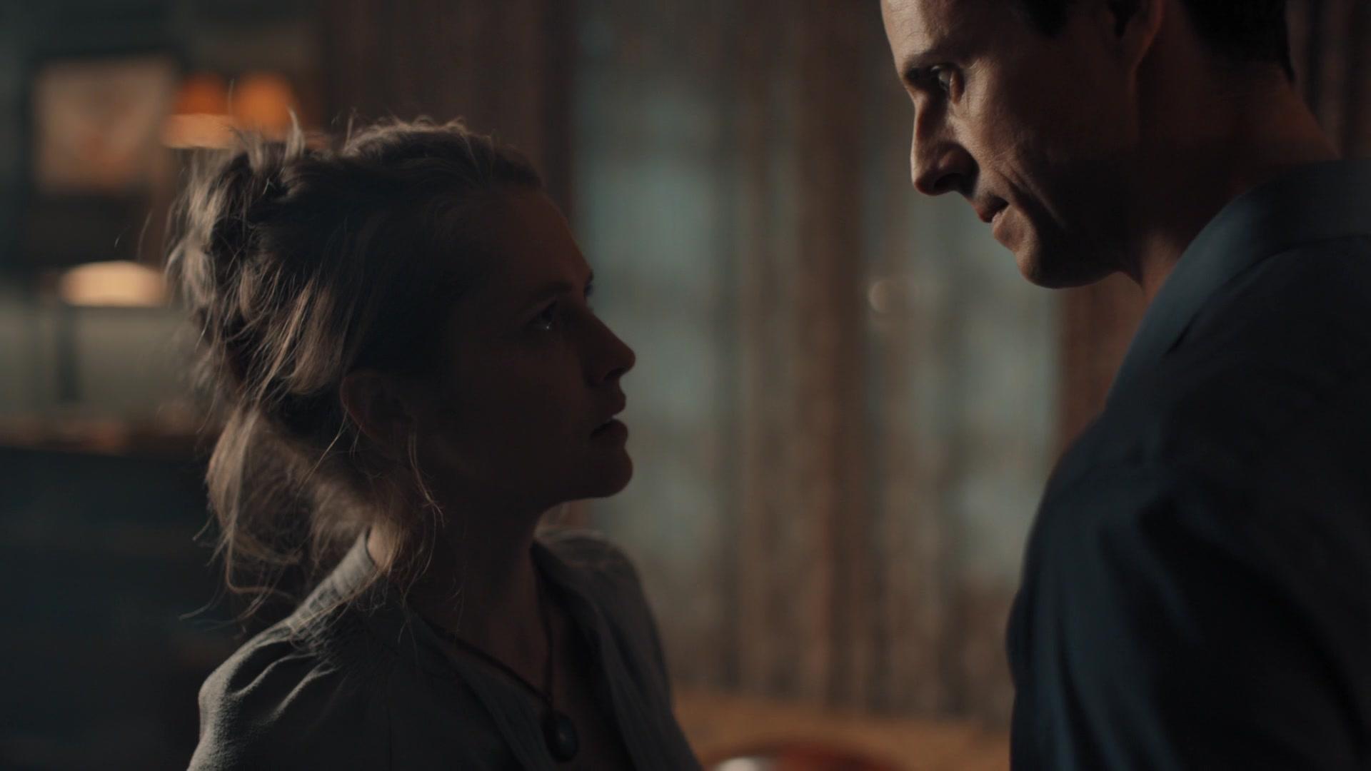 A_Discovery_of_Witches_S01E03_1080p_ATP_4110.jpg