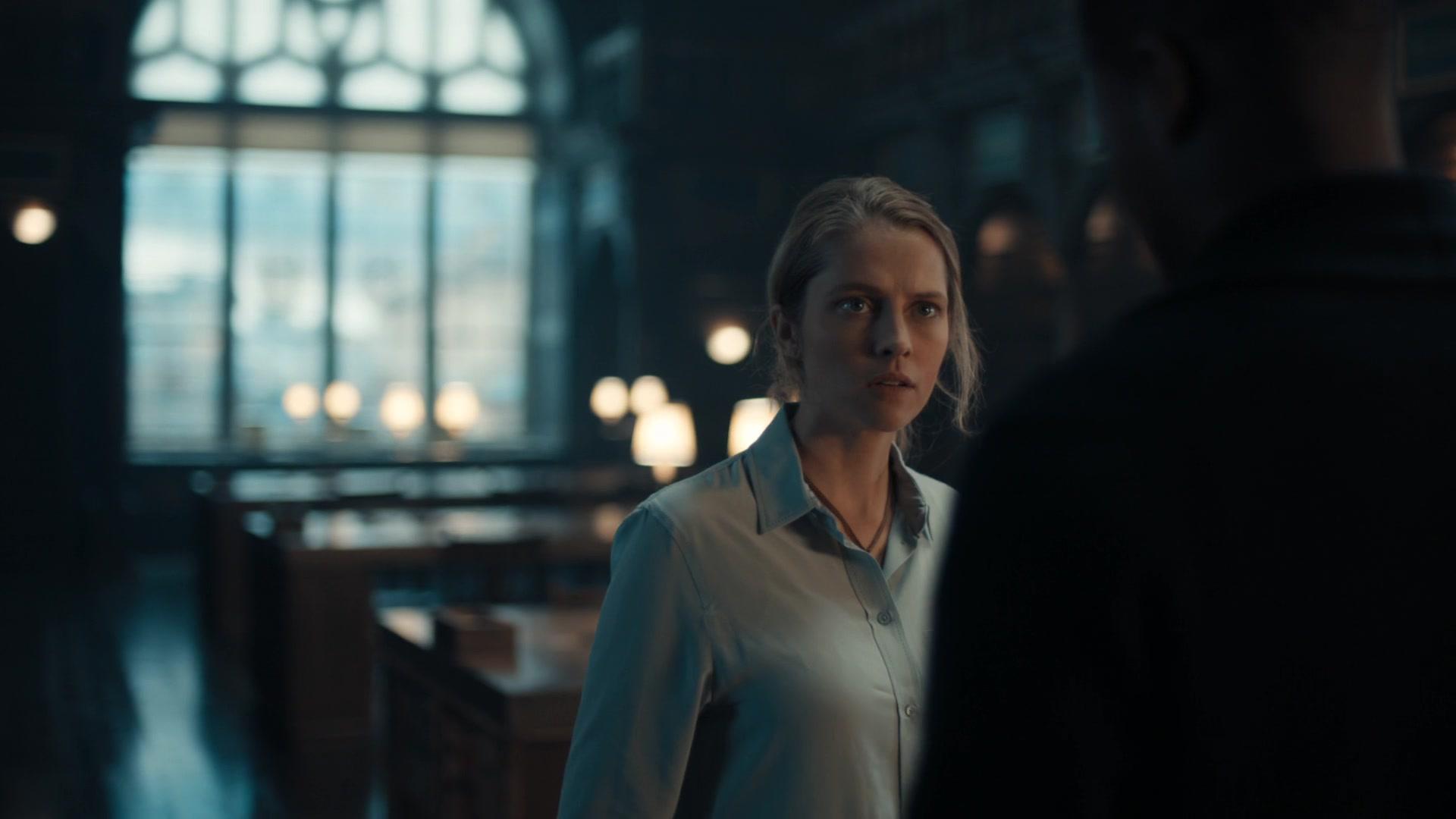 A_Discovery_of_Witches_S01E03_1080p_ATP_4977.jpg A_Discovery_of_Witches_S01E03_1080p_ATP_4977.jpg