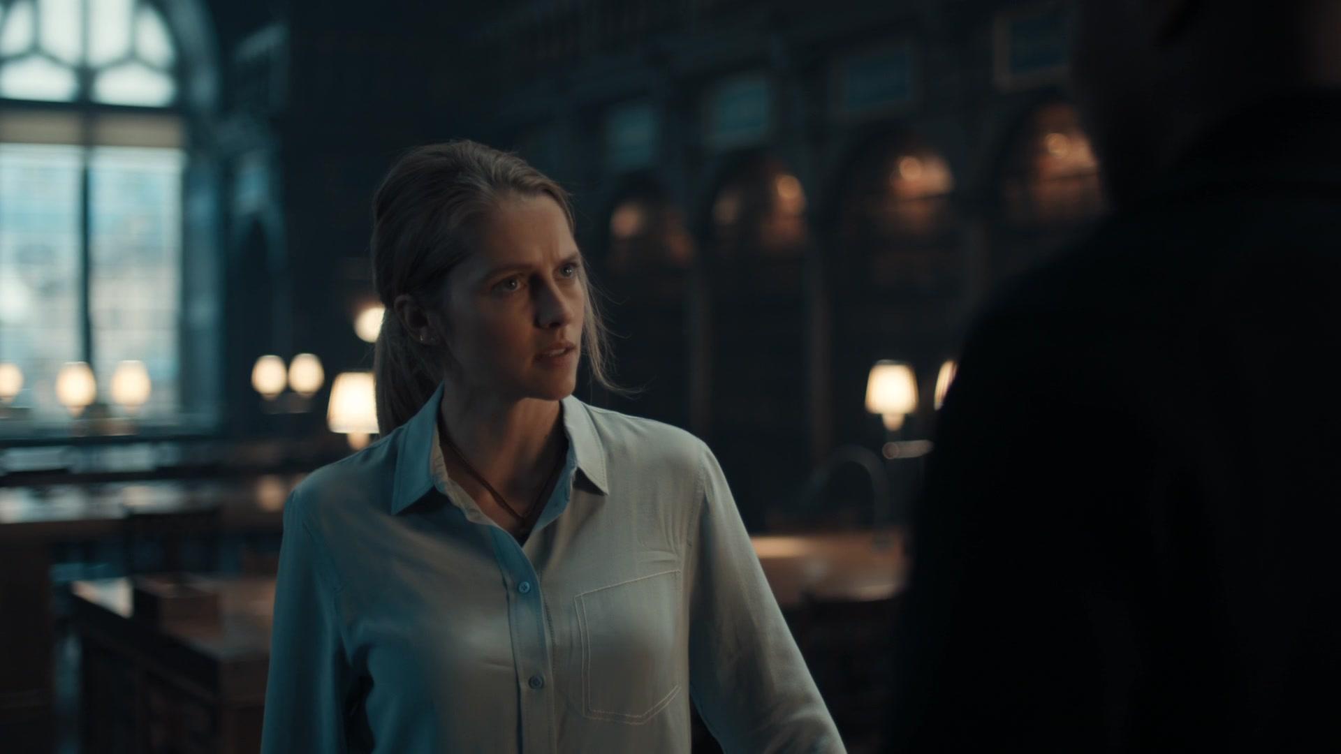 A_Discovery_of_Witches_S01E03_1080p_ATP_4985.jpg