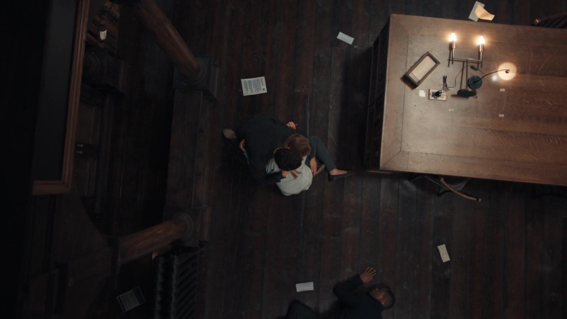 A_Discovery_of_Witches_S01E03_1080p_ATP_5405.jpg
